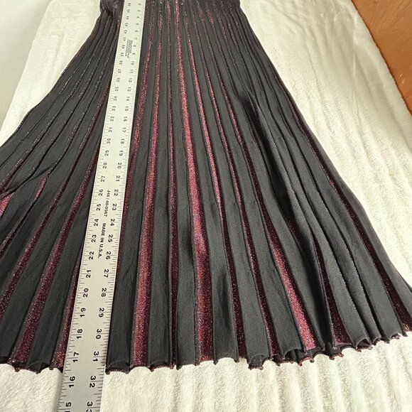 Marine Layer Womens Penny Pleated Midi Skirt Small Black Red Metallic Glitters - Picture 8 of 8